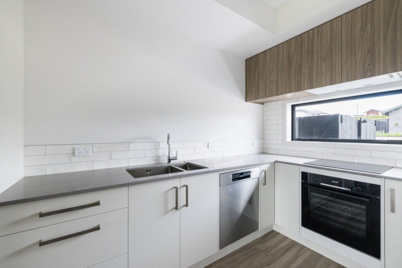 3/16 Akakura Terrace, Peacocke, Hamilton - Carousel 2