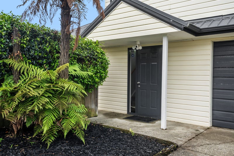 35B Coral Crescent, Panmure, Auckland - Carousel 2