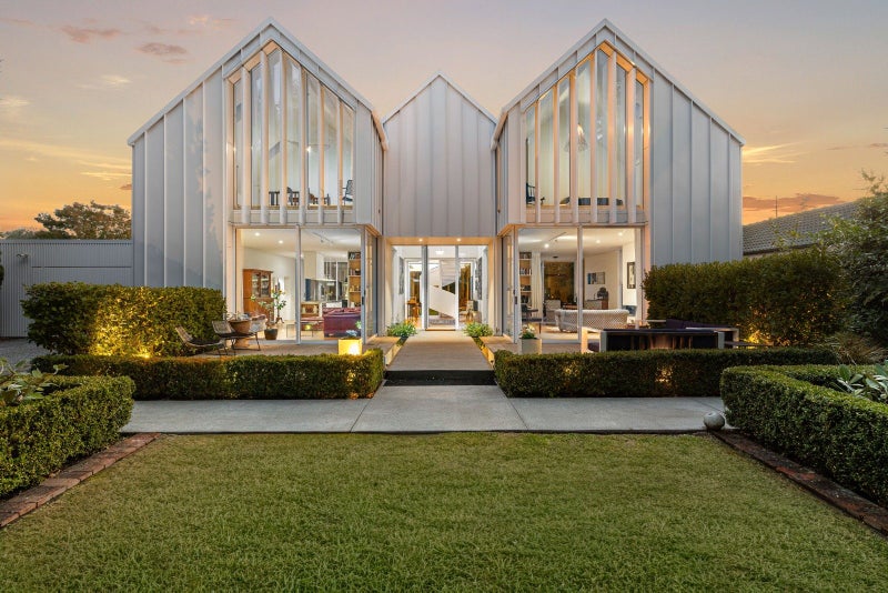 101 Fendalton Road, Fendalton, Christchurch - Carousel 1