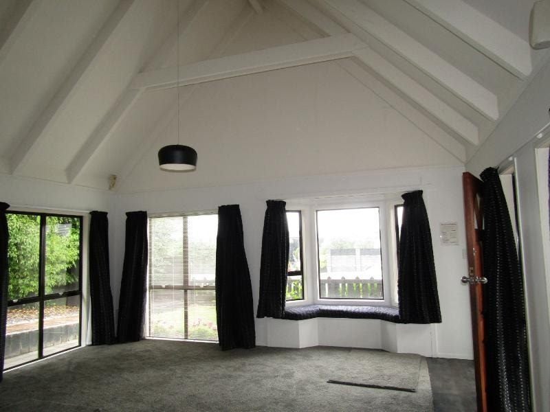 1/8 Gillies Avenue, Taupo, Taupō - Carousel 2