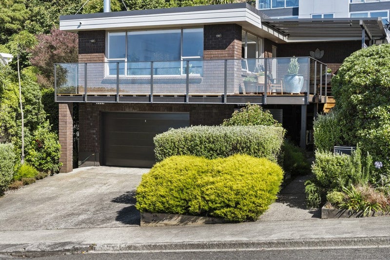 12A Kabul Street, Khandallah, Wellington - Carousel 19