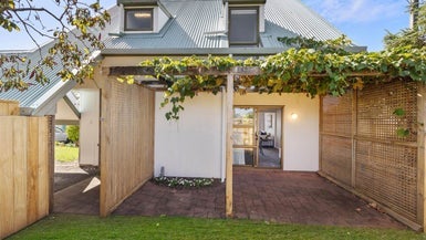 1A/18 Cranbrook Place, Glendowie, Auckland - Carousel 1