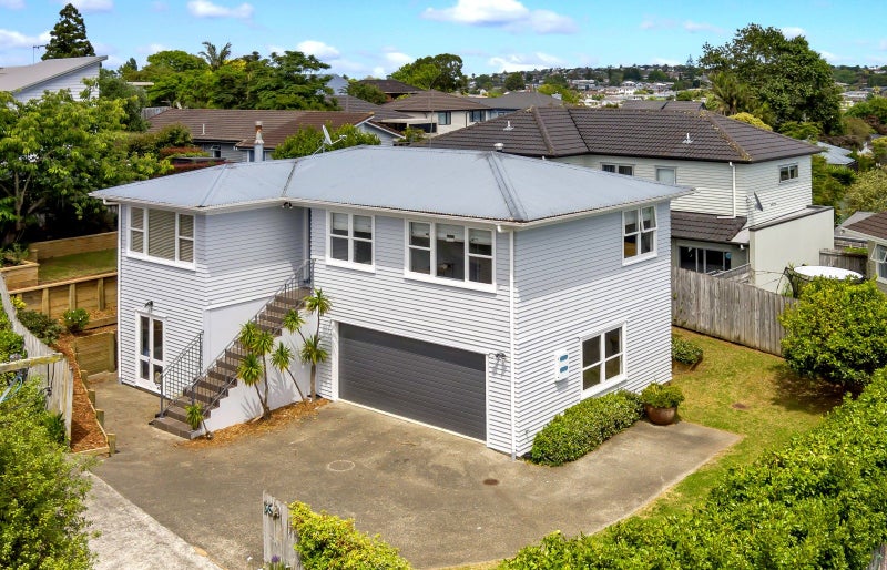 36A Gibraltar Street, Howick, Auckland - Carousel 1