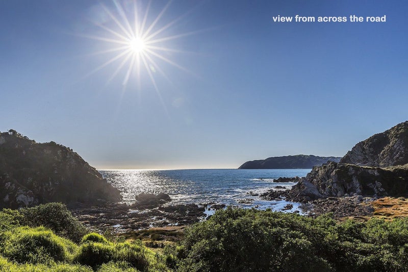 4A/7 Terrace Road, Titahi Bay, Porirua - Carousel 1