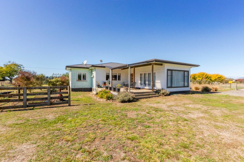 1092 Ashcott Road, Ashley Clinton, Takapau - Carousel 1