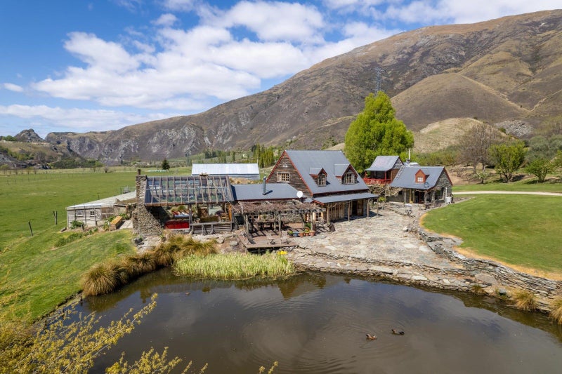352 Morven Ferry Road, Arrow Junction, Queenstown - Carousel 26