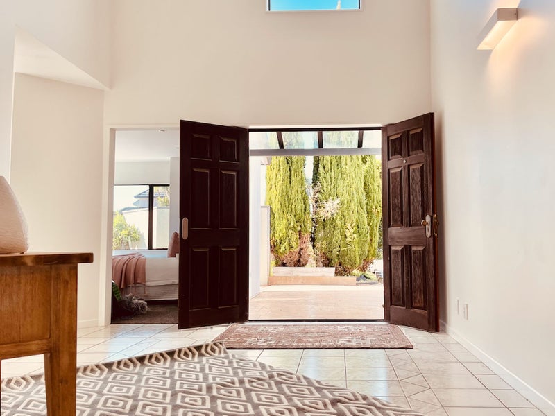 8 Tombane Terrace, Papakowhai, Porirua - Carousel 2