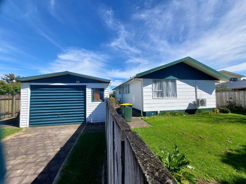 4 Jade Place, Bell Block, New Plymouth - Carousel 2