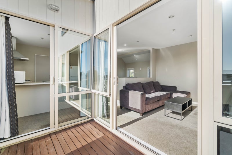 2/9 Cameron Street, Sydenham, Christchurch - Carousel 2