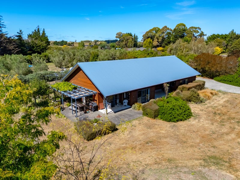 52A Willow Park Drive, Masterton - Carousel 1