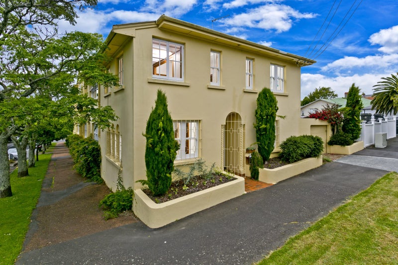 51 Wallace Street, Herne Bay, Auckland - Carousel 1