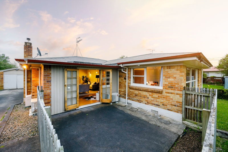 19 Beech Crescent, Hillcrest, Hamilton - Carousel 2