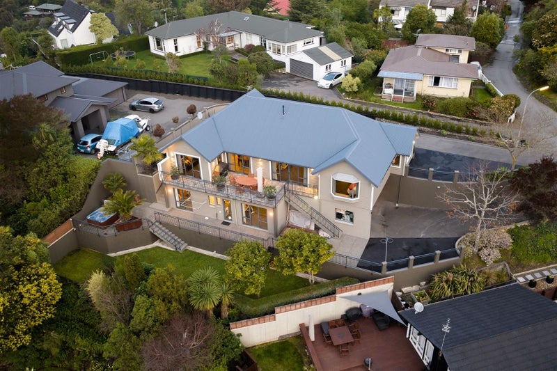 27 Kidson Terrace, Cashmere, Christchurch - Carousel 40