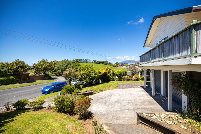 78 Barrett Road, Whalers Gate, New Plymouth - Carousel 29