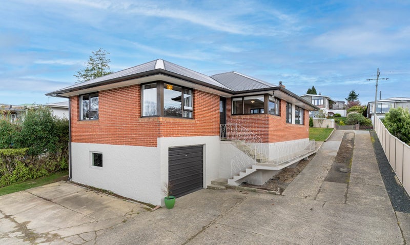 11 Herron Street, Brockville, Dunedin - Carousel 1