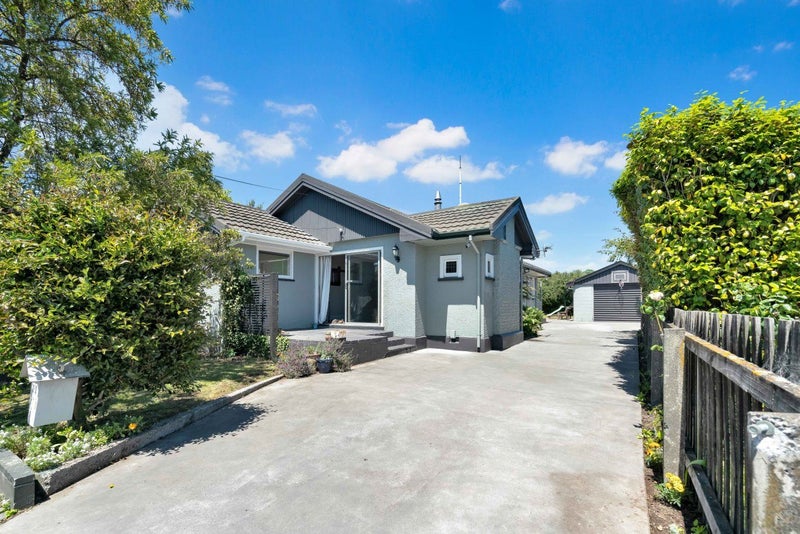 20 Coopers Road, Dallington, Christchurch - Carousel 1
