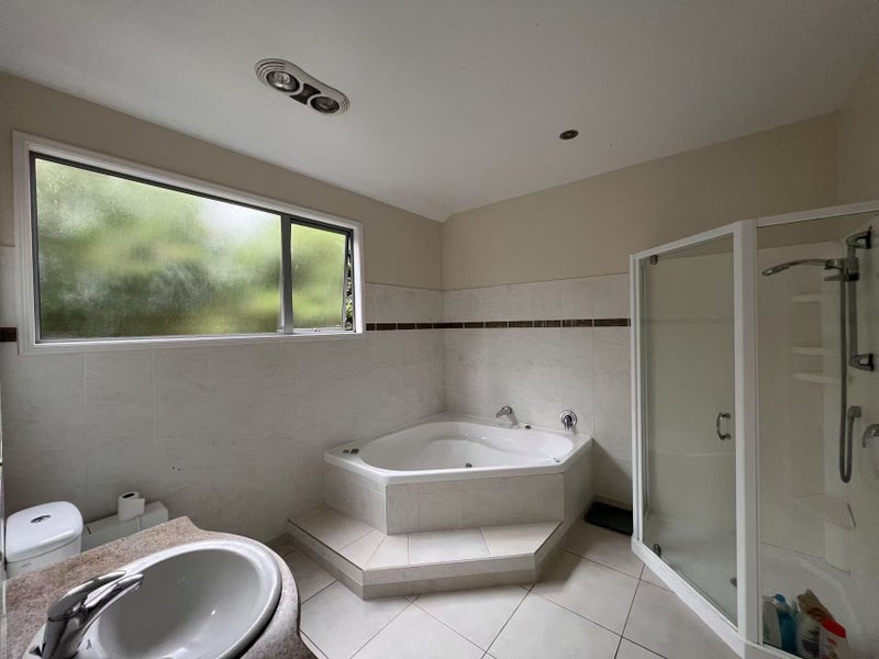 19 East Coast Road, Milford, Auckland - Carousel 13