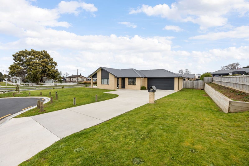 48 Whitaker Street, Kihikihi, Te Awamutu - Carousel 2