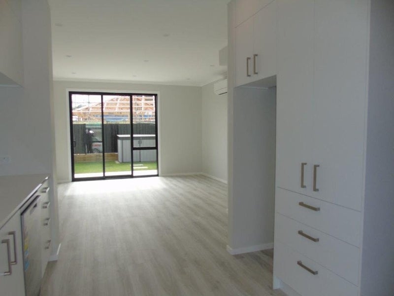 13 Balmerino Lane, Wallaceville, Upper Hutt - Carousel 2