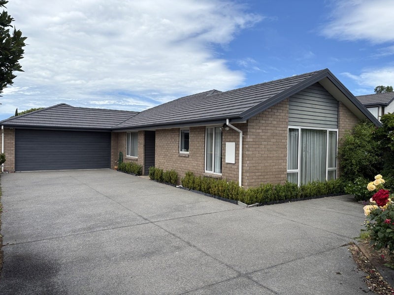 111A Aorangi Road, Bryndwr, Christchurch - Carousel 1