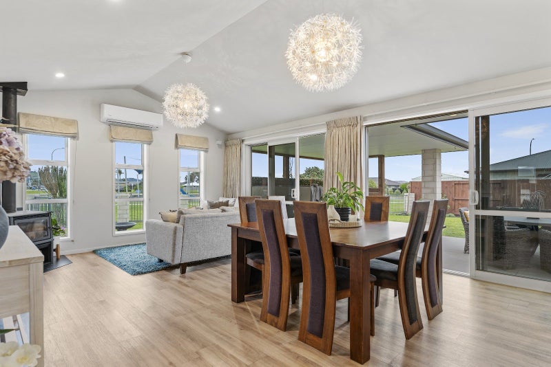 133 The Boulevard, Papamoa Beach, Papamoa - Carousel 2