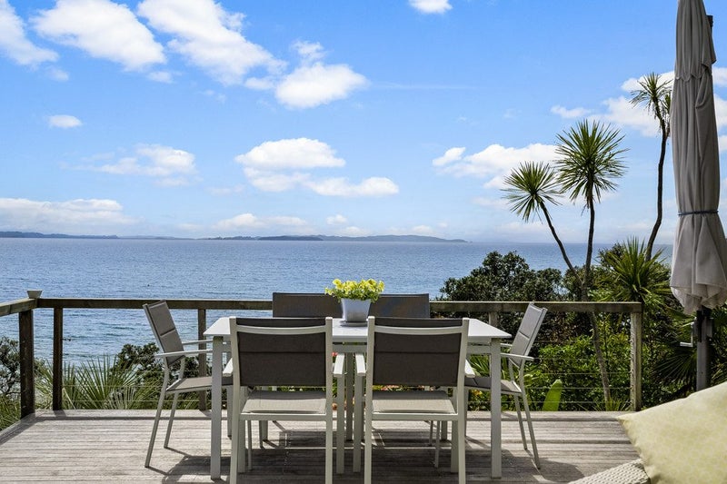 6 Joydon Place, Stanmore Bay, Whangaparaoa - Carousel 1