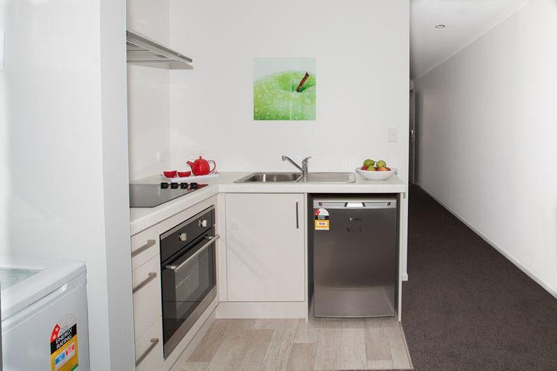 5 Hunter Street, Hamilton Lake, Hamilton - Carousel 2