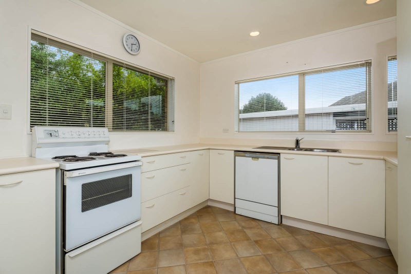 3/89 Nile Road, Milford, Auckland - Carousel 2