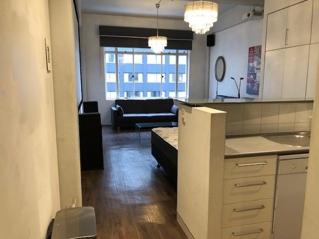 5H/22 Queen Street, Auckland Central, Auckland - Carousel 2