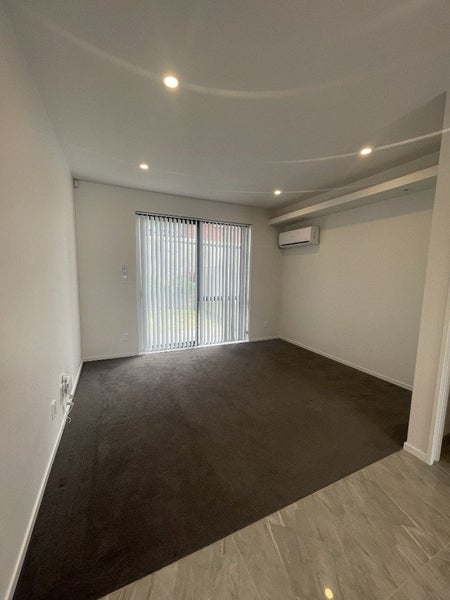 7/1 Sylvan Crescent, Te Atatu South, Auckland - Carousel 7