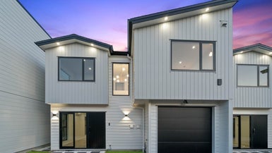 10B Vic Butler Street, Mount Roskill, Auckland - Carousel 1