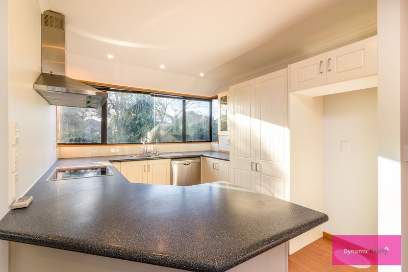 2/8 Lovelock Street, Dallington, Christchurch - Carousel 2