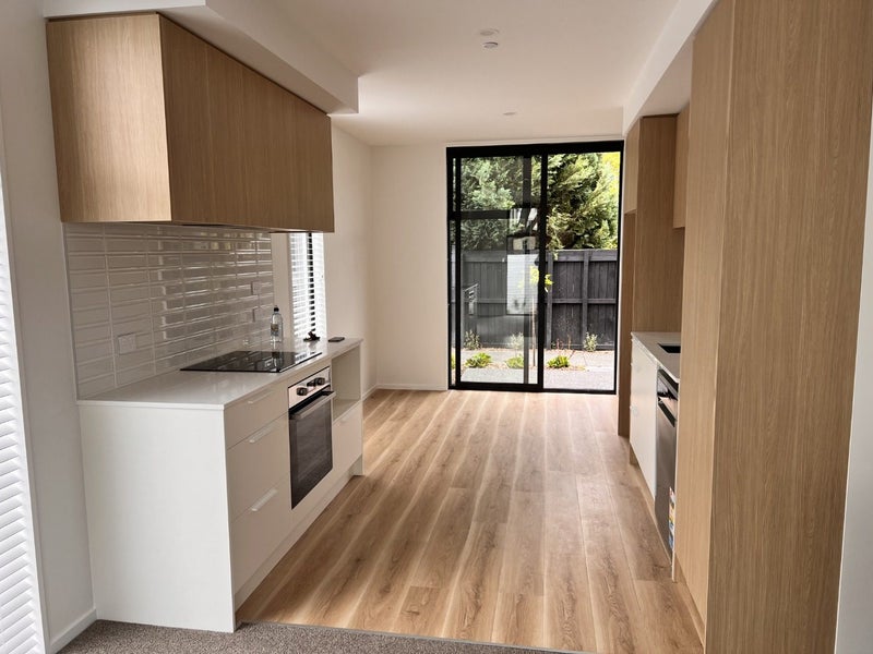 2D Cheltenham Street, Merivale, Christchurch - Carousel 2