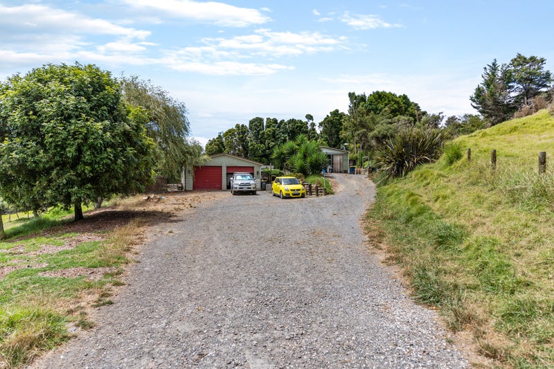 74 Coulter Road, Henderson Valley, Auckland - Carousel 2