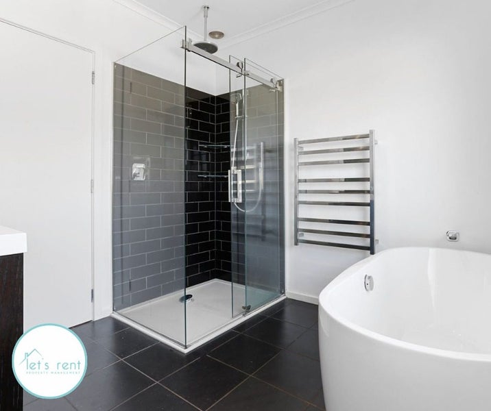 49 Alberta Street, Point Chevalier, Auckland - Carousel 10