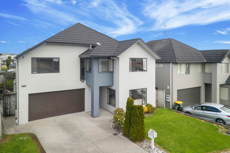 32 Plantation Avenue, Flat Bush, Auckland - Carousel 2