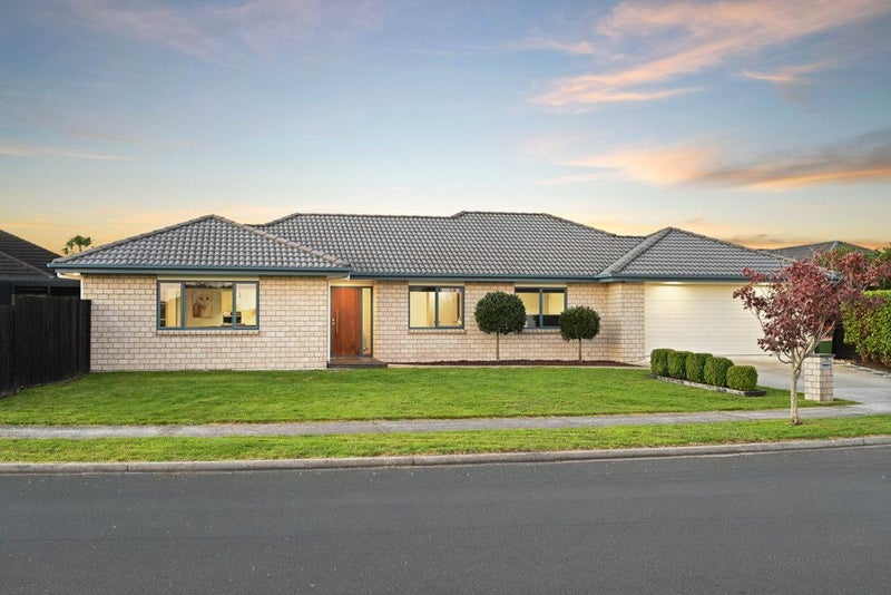 18 Trauzer Place, Flagstaff, Hamilton - Carousel 1