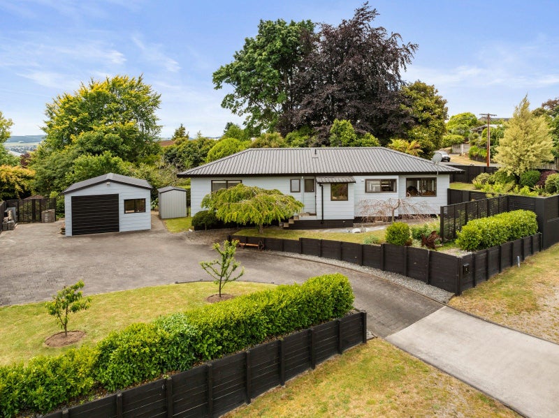 1 Boundary Road, Waipahihi, Taupo - Carousel 1