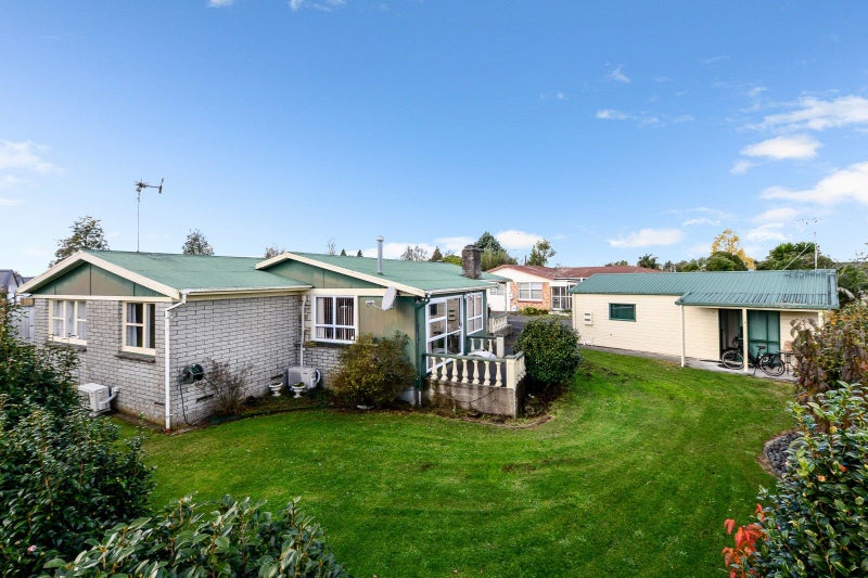 5 Taylor Terrace, St Andrews, Hamilton - Carousel 1