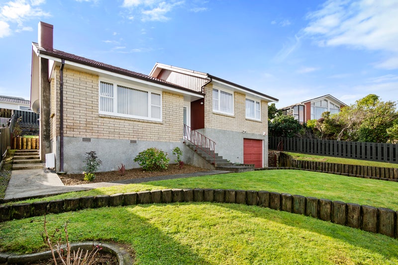 50 Oakleigh Street, Maungaraki, Lower Hutt - Carousel 1