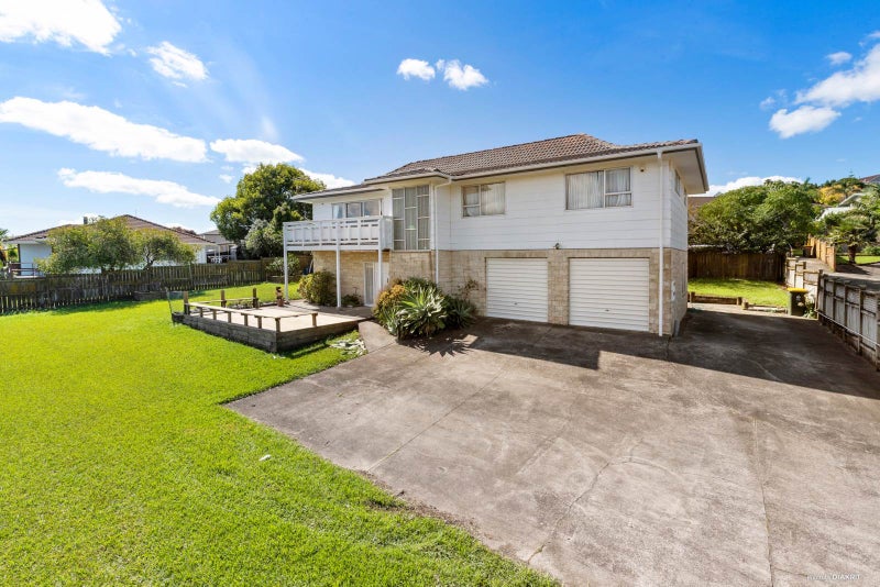 126 Aviemore Drive, Highland Park, Auckland - Carousel 1