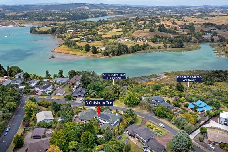 3 Chisbury Terrace, Shelly Park, Auckland - Carousel 1