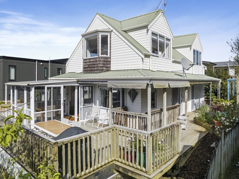 19A Bel Air Drive, Hillsborough, Auckland - Carousel 1