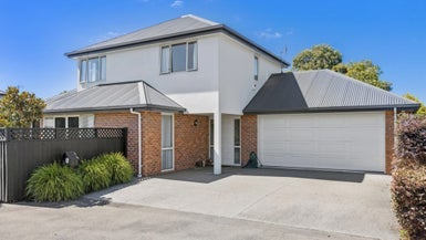 5 Rosefield Lane, Northcote, Christchurch - Carousel 1