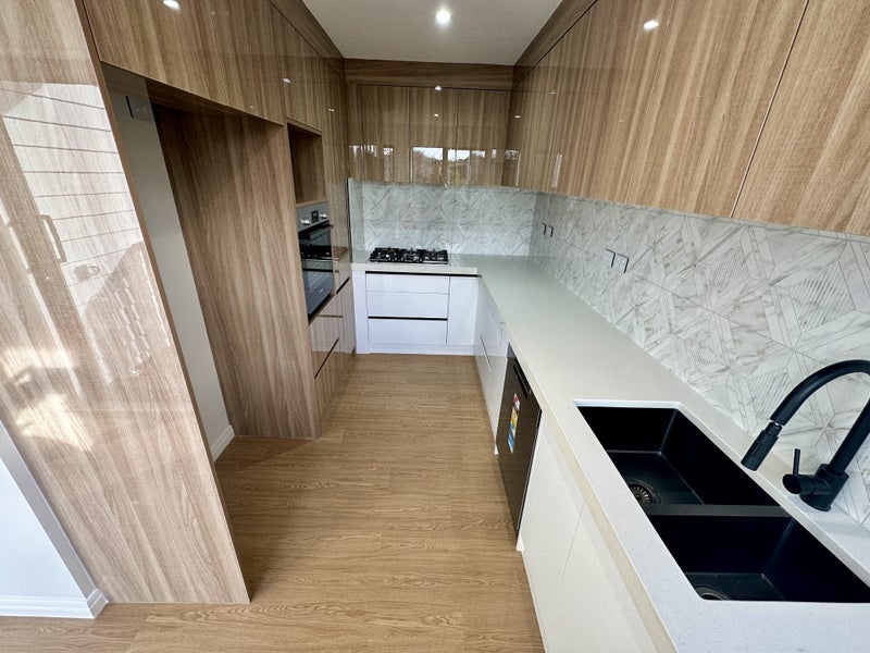 9 Parrish Road, Sandringham, Auckland - Carousel 2