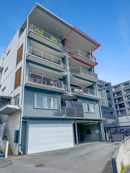 8F Madeira Lane, Grafton, Auckland - Carousel 1