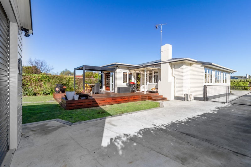 16 Barker Road, Marewa, Napier - Carousel 1