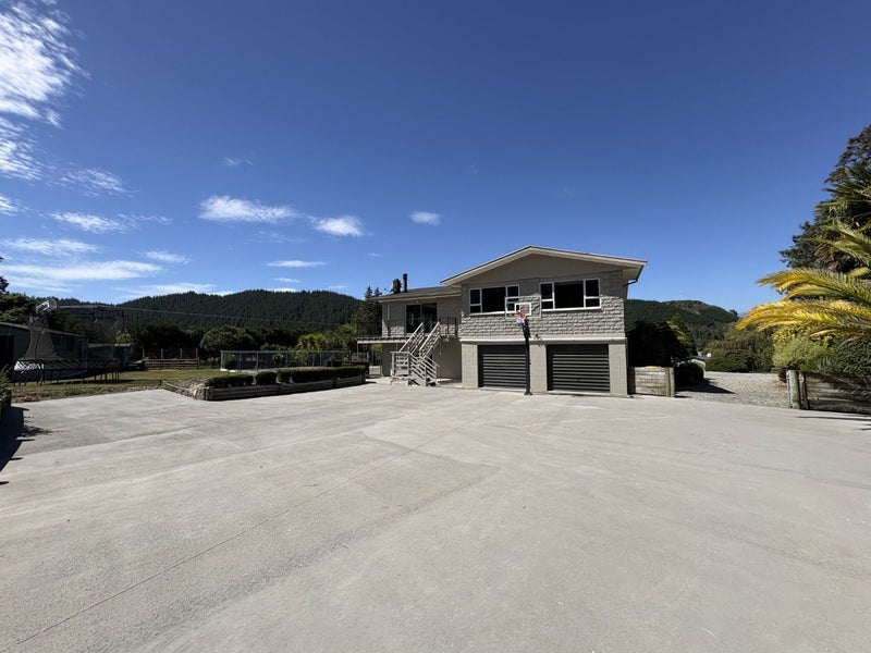 20 Watkins Lane, Pigeon Valley, Wakefield - Carousel 1