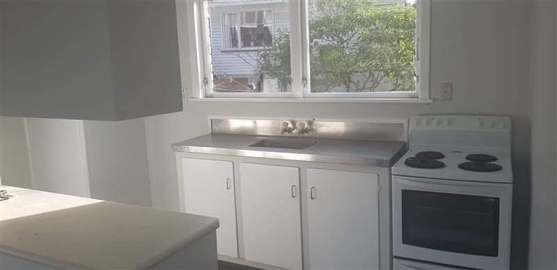 4/62 Strong Street, Saint Johns, Auckland - Carousel 2