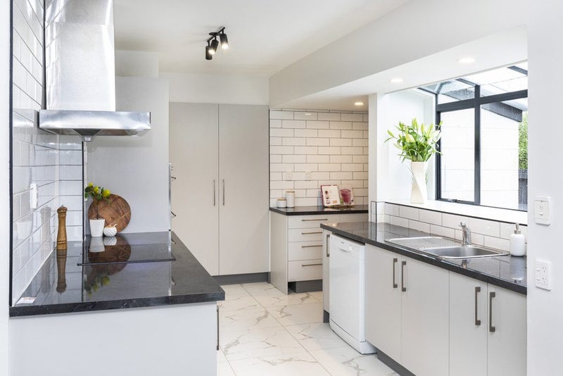 10 Inca Place, Redwood, Christchurch - Carousel 2